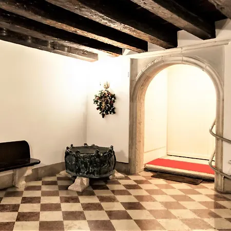 Apartment Ca' Del Dose, Stylish In The Heart Of Venice